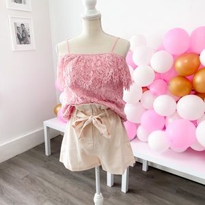 Pink Lacey tank 💕✨